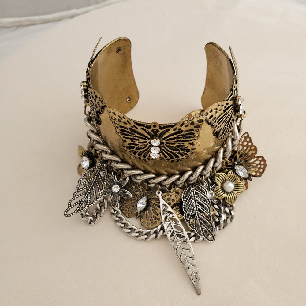 Metal Cuff - image 3